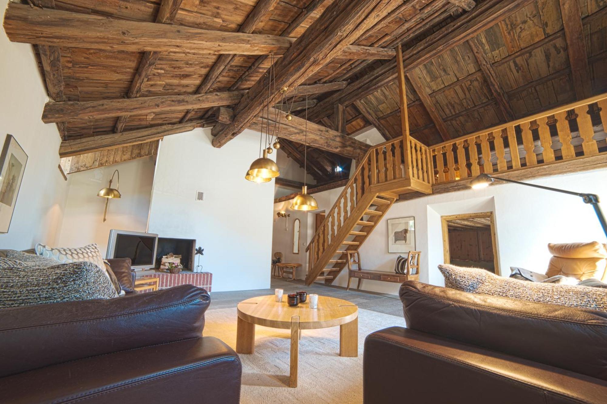 Chesa Michel Apartment Bever Bagian luar foto