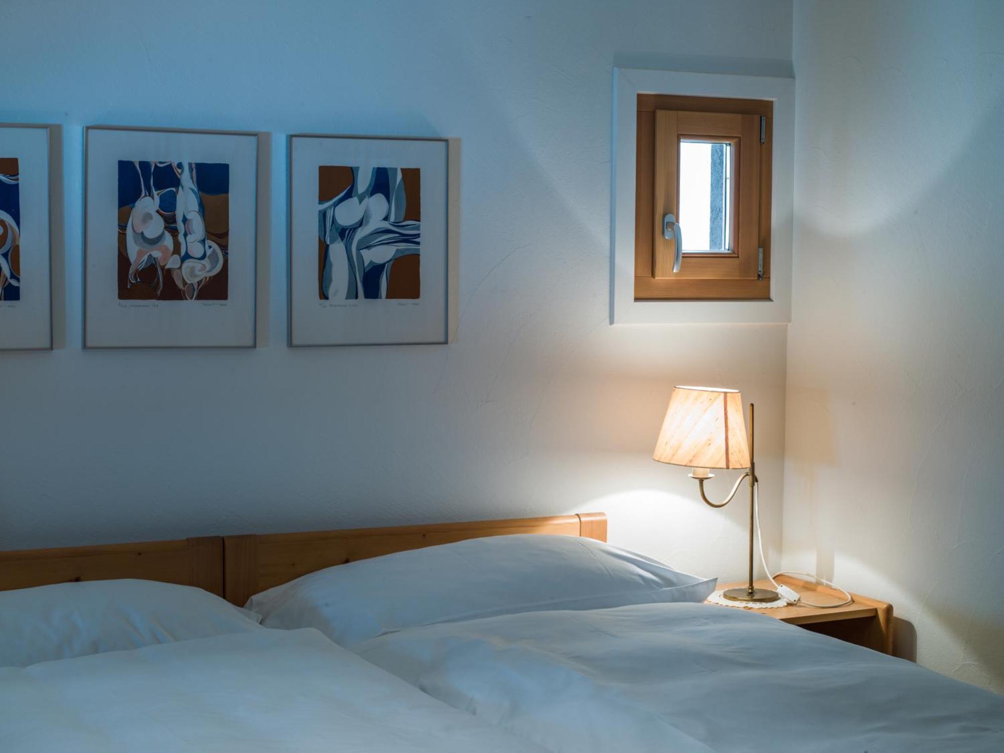 Chesa Michel Apartment Bever Bagian luar foto